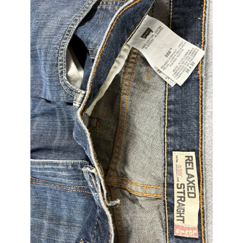 Levis levi 559
